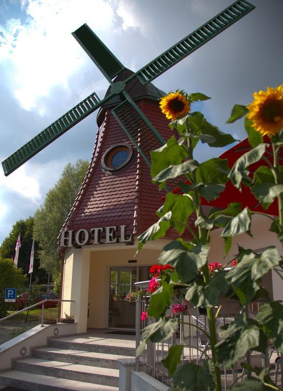 Hotel Restaurant Zur Windmuhle Ansbach Exterior photo